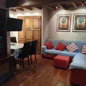 Esqui, Aigueestortes Y Boi-tauell A Tus Pies En Ebrehogar Apartamento